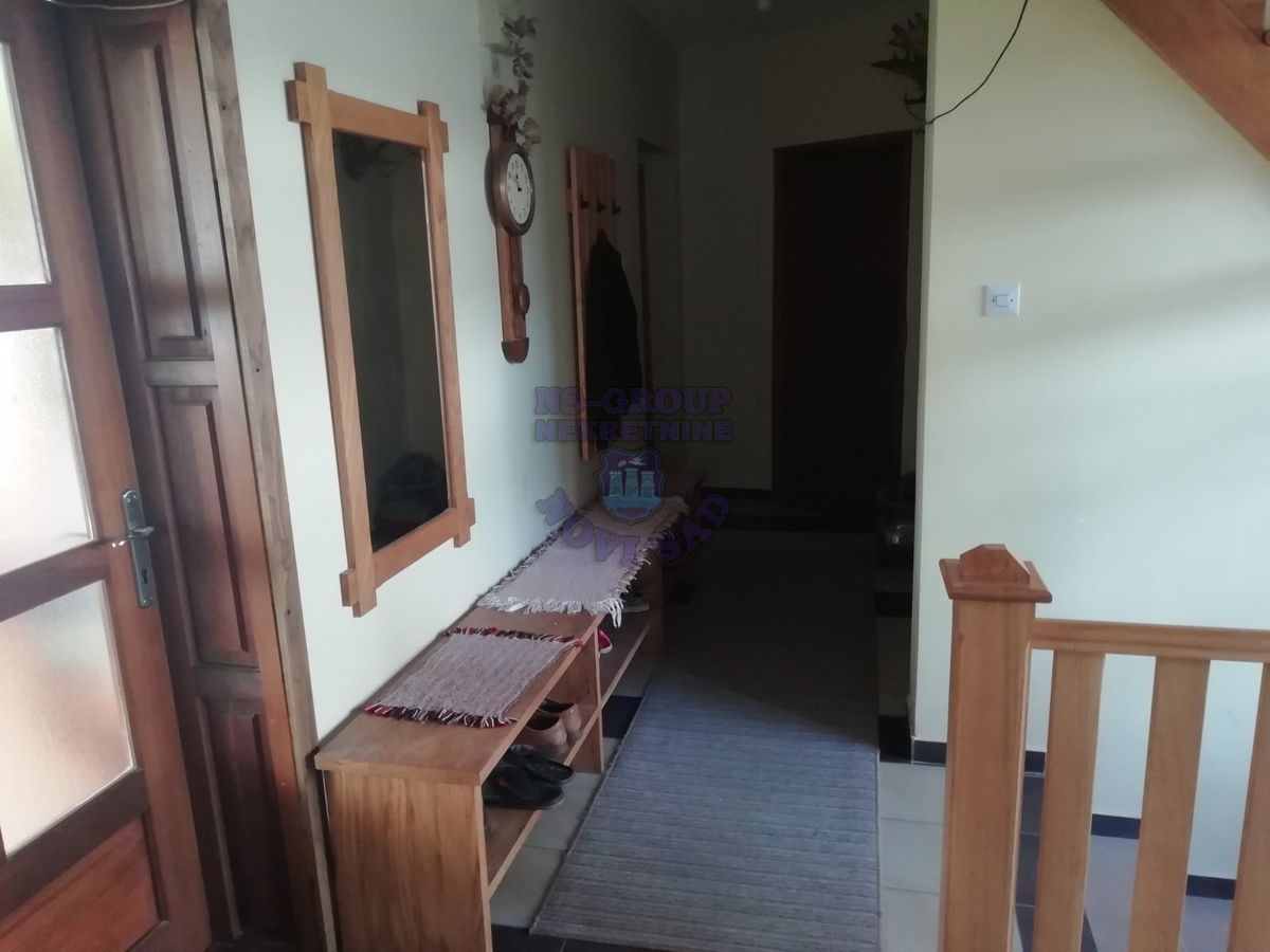 kuca na prodaju Novi Sad 228m2 450391