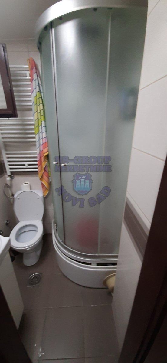 kuca na prodaju Petrovaradin 265m2 450339