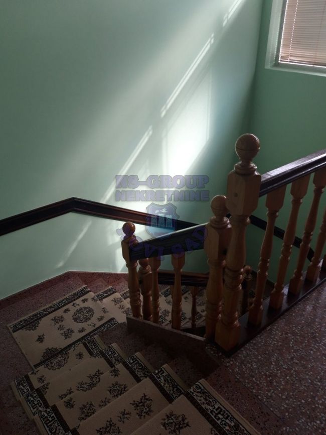 kuca na prodaju Novi Sad 330m2 450788