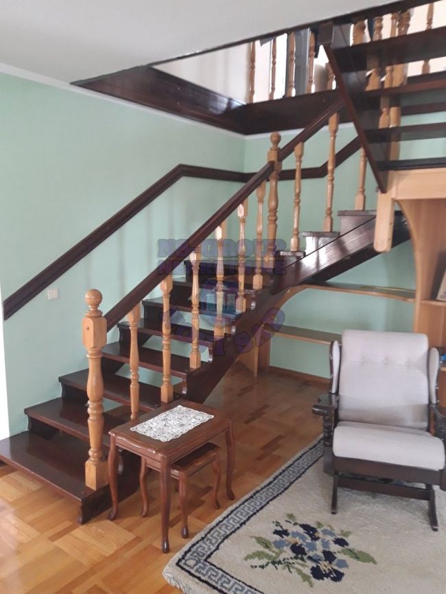 kuca na prodaju Novi Sad 330m2 450788