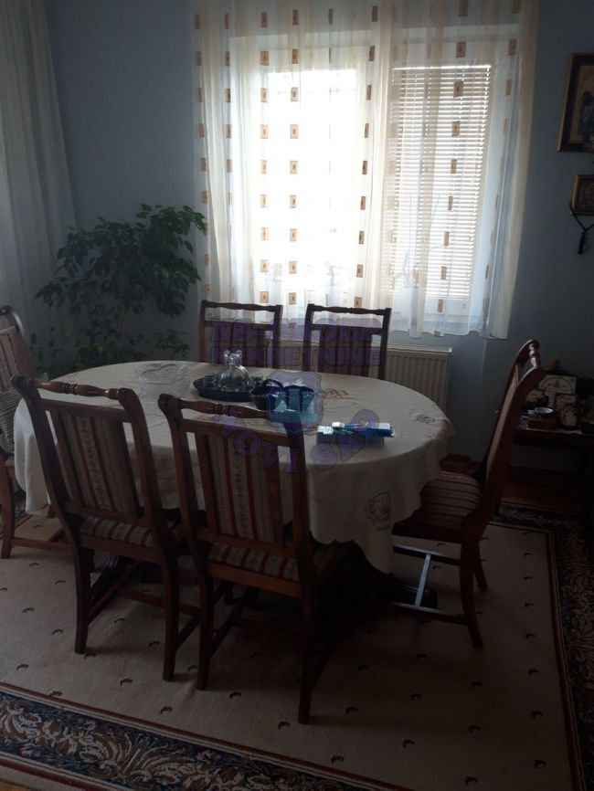 kuca na prodaju Novi Sad 330m2 450788
