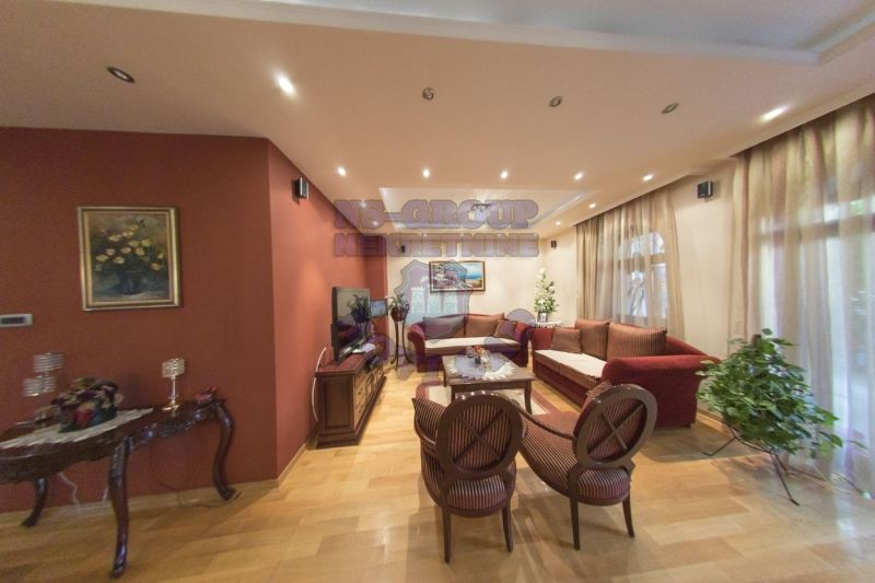 kuca na prodaju Novi Sad 701m2 568048