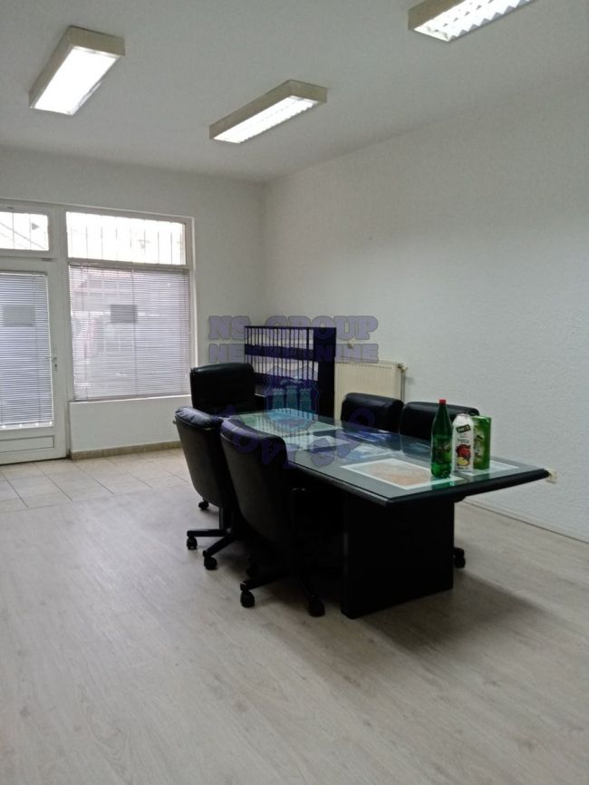 lokal na prodaju Novi Sad, 28m2 460753