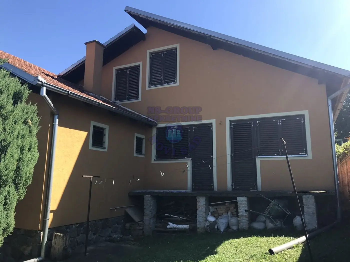 kuca na prodaju Sremska Kamenica 300m2 461159