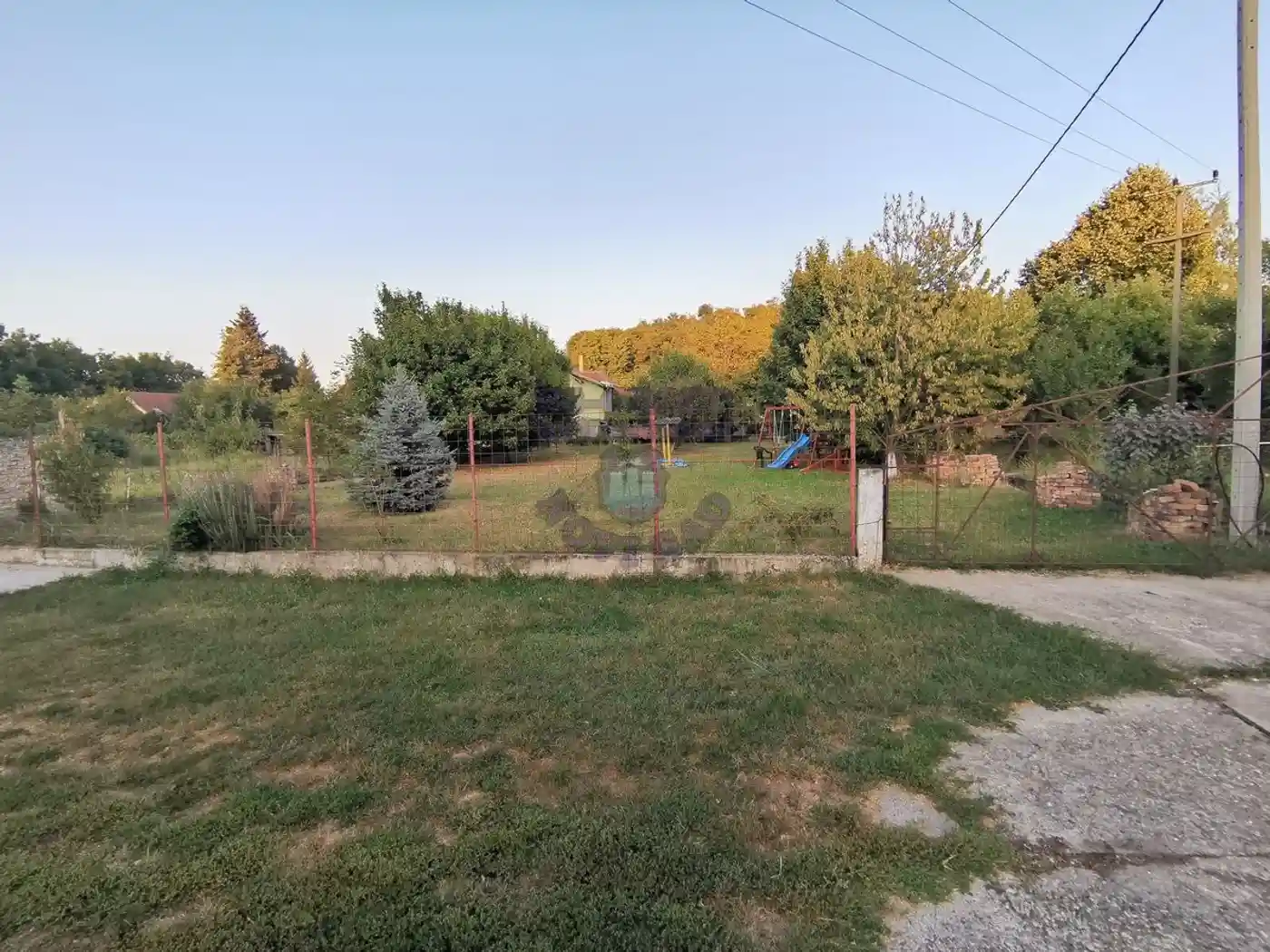 kuca na prodaju Petrovaradin, 700m2 461886