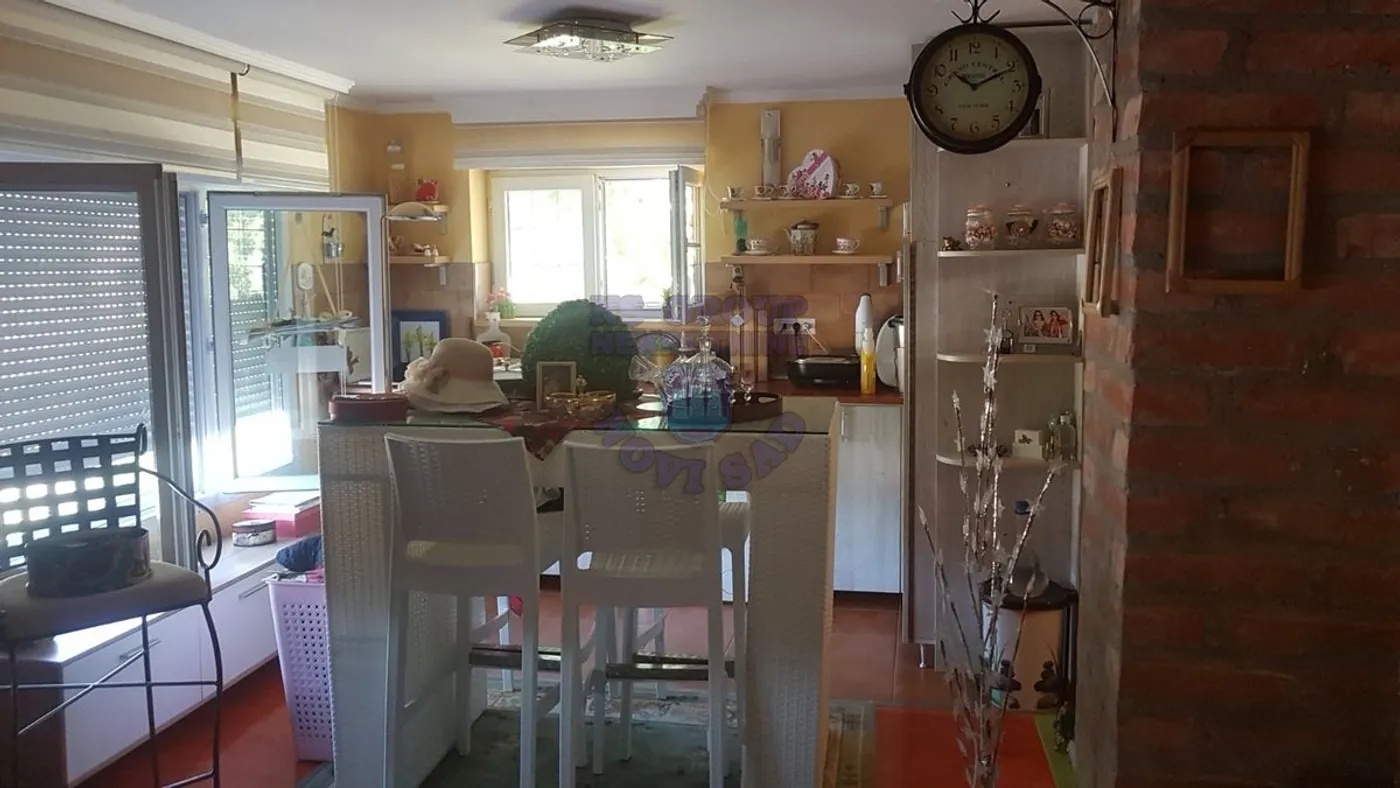kuca na prodaju Vrdnik 89m2 445074