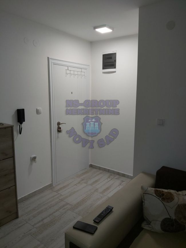 Stan na prodaju Veternik 31m2, 462167