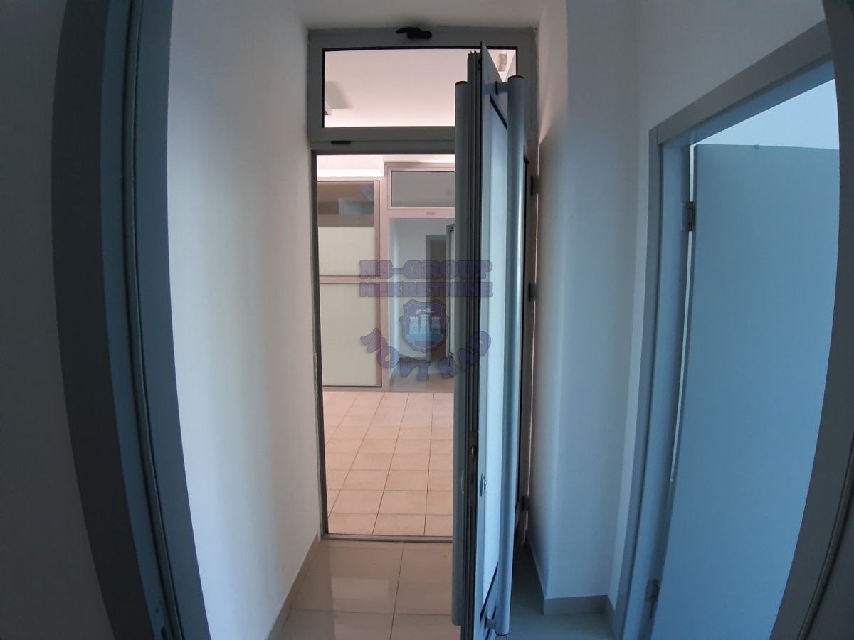 lokal na prodaju Novi Sad 150m2 467551