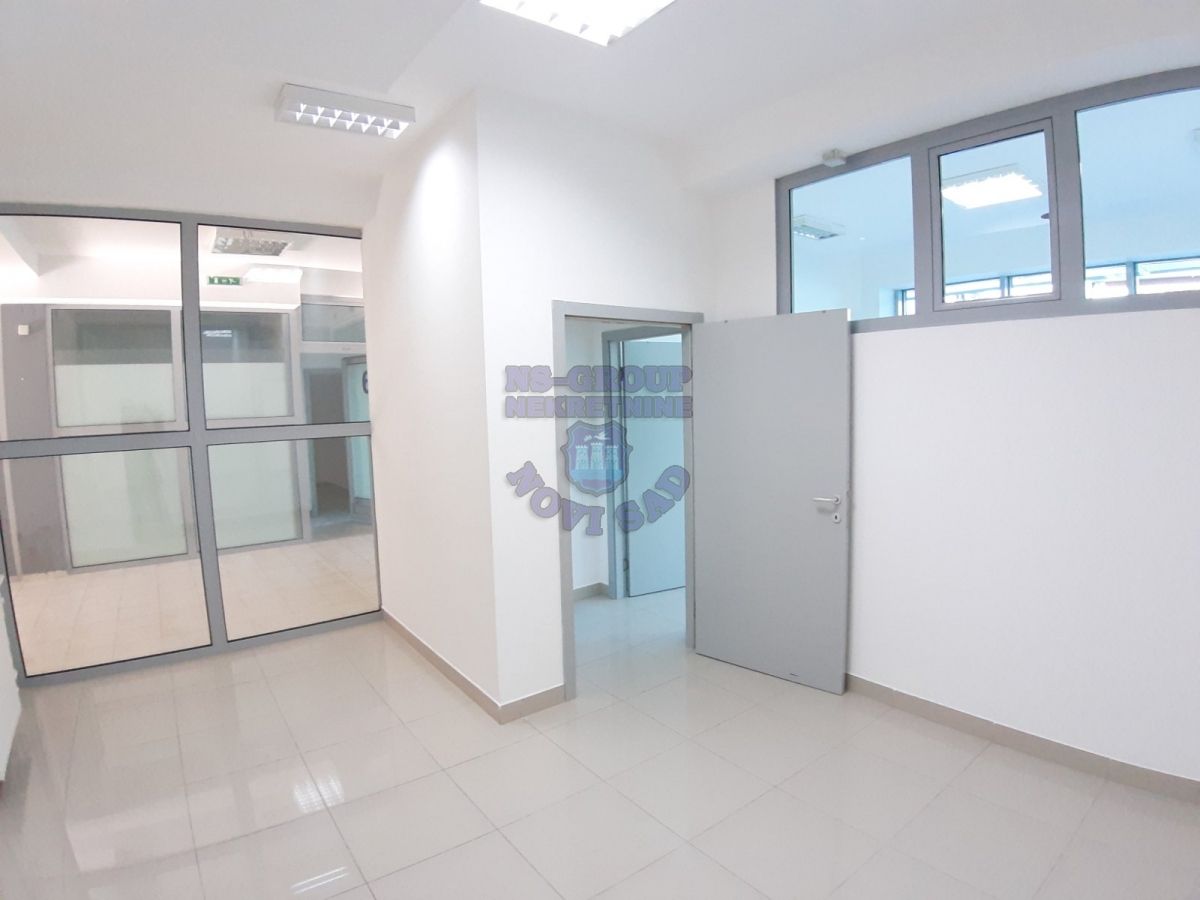 lokal na prodaju Novi Sad 150m2 467551
