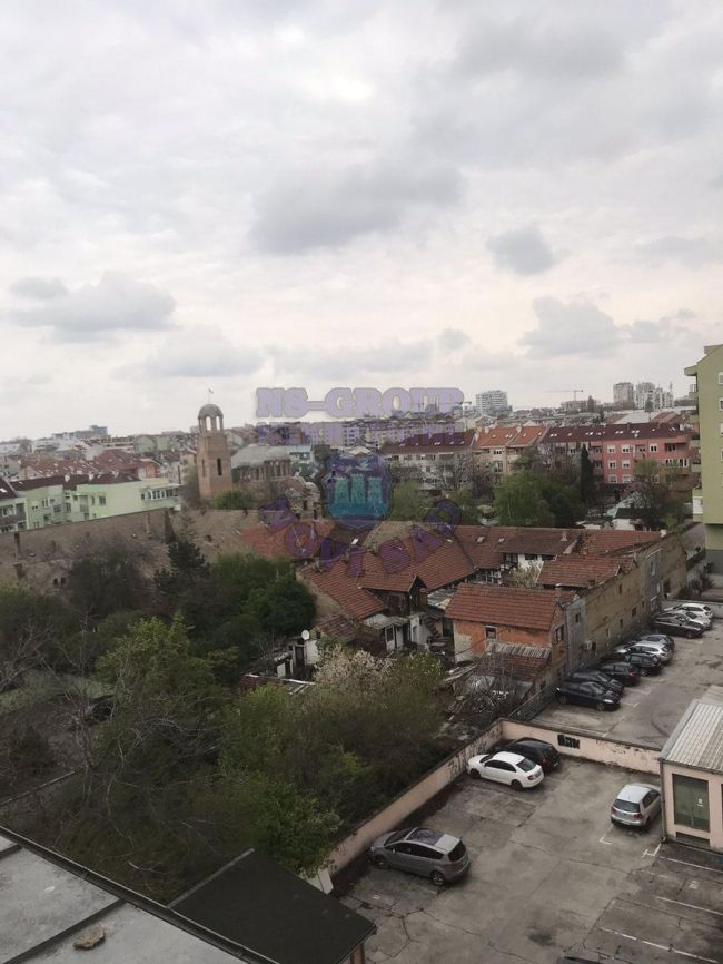 stan na prodaju Novi Sad 240m2 472914