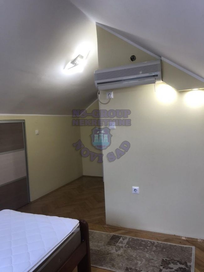 stan na prodaju Novi Sad 240m2 472914