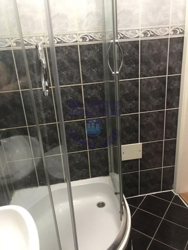 stan na prodaju Novi Sad 240m2 472914