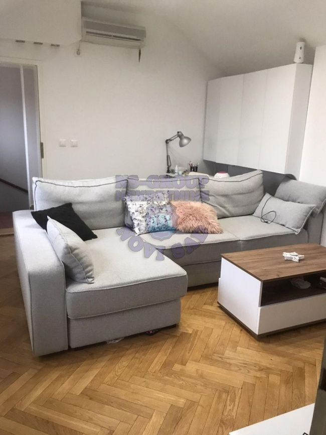 stan na prodaju Novi Sad 240m2 472914