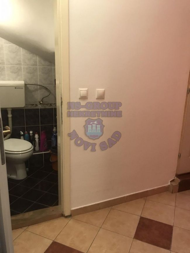 stan na prodaju Novi Sad 240m2 472914