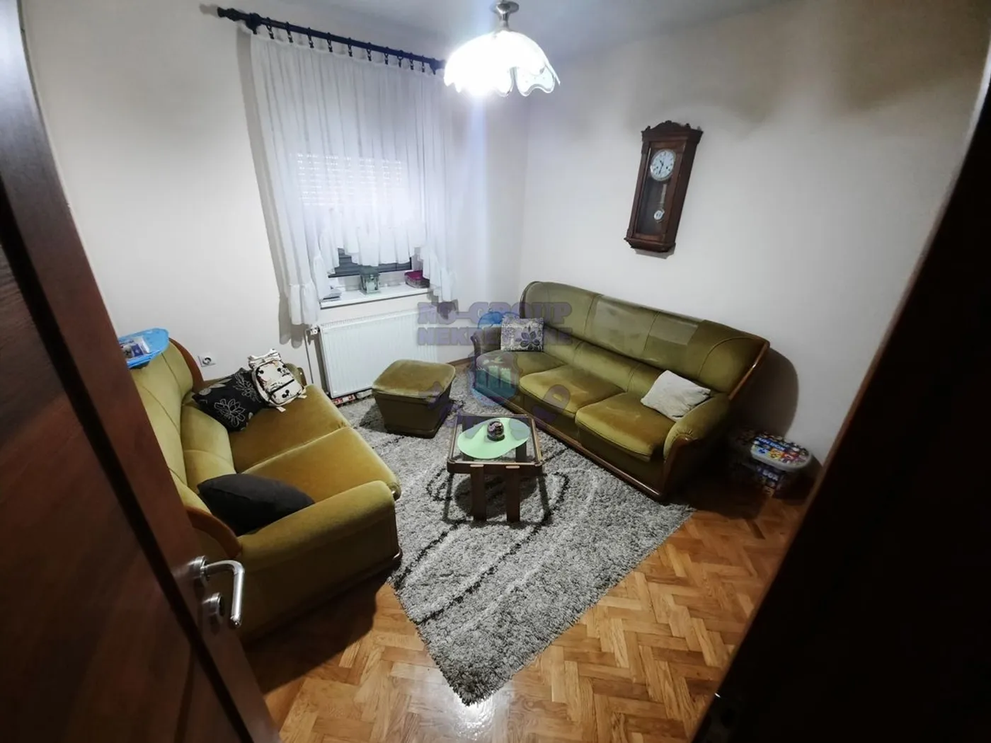 kuca na prodaju Veternik 238m2 474590