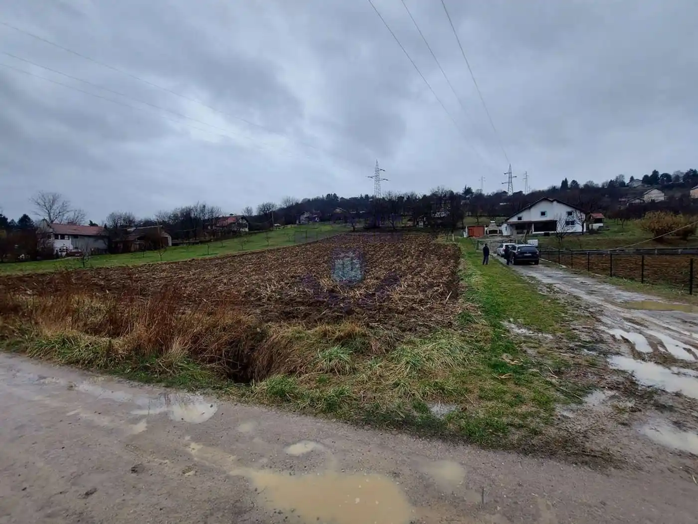 plac na prodaju Sremska Kamenica 3900m2 477932