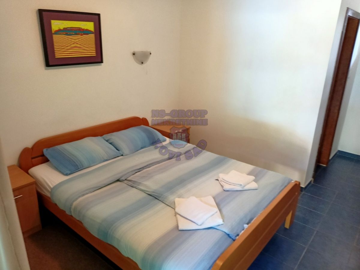 kuca na prodaju Futog 810m2 479403