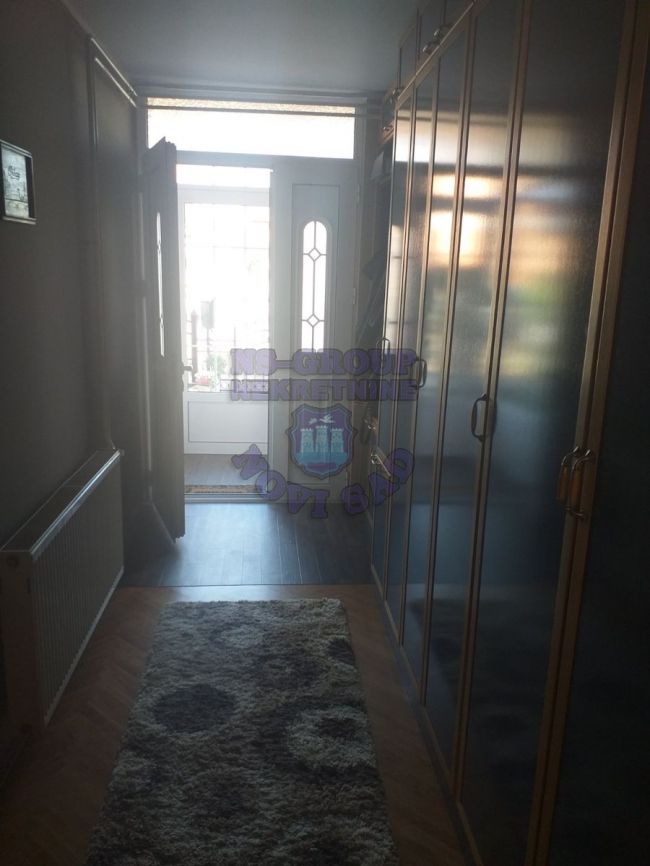 kuca na prodaju Petrovaradin 210m2 479800