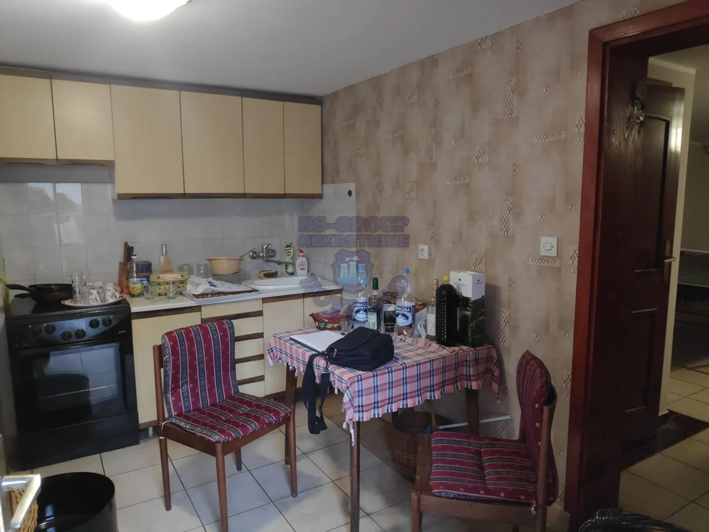 kuca na prodaju Petrovaradin 210m2 479800