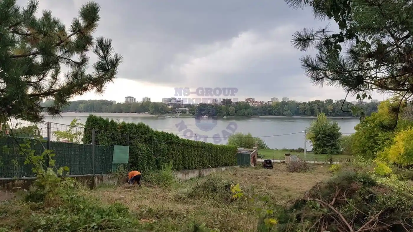 plac na prodaju Petrovaradin 2500m2 482110