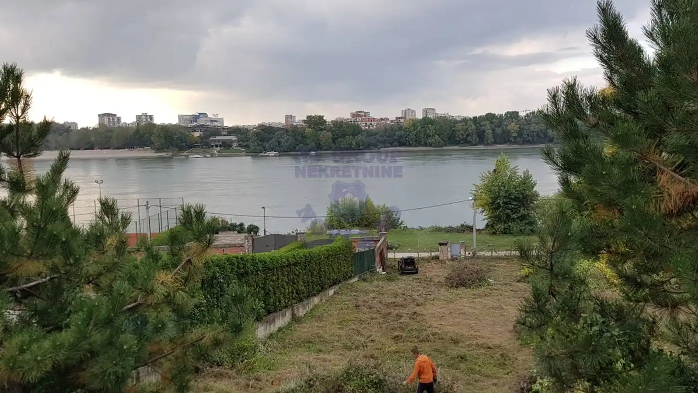 plac na prodaju Petrovaradin 2500m2 482110