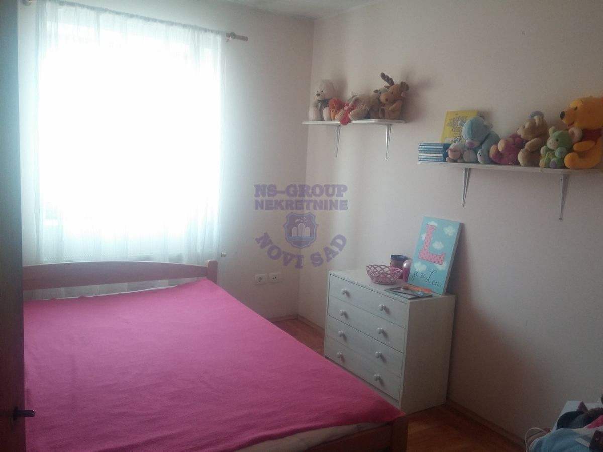 kuca na prodaju Petrovaradin 240m2 482446