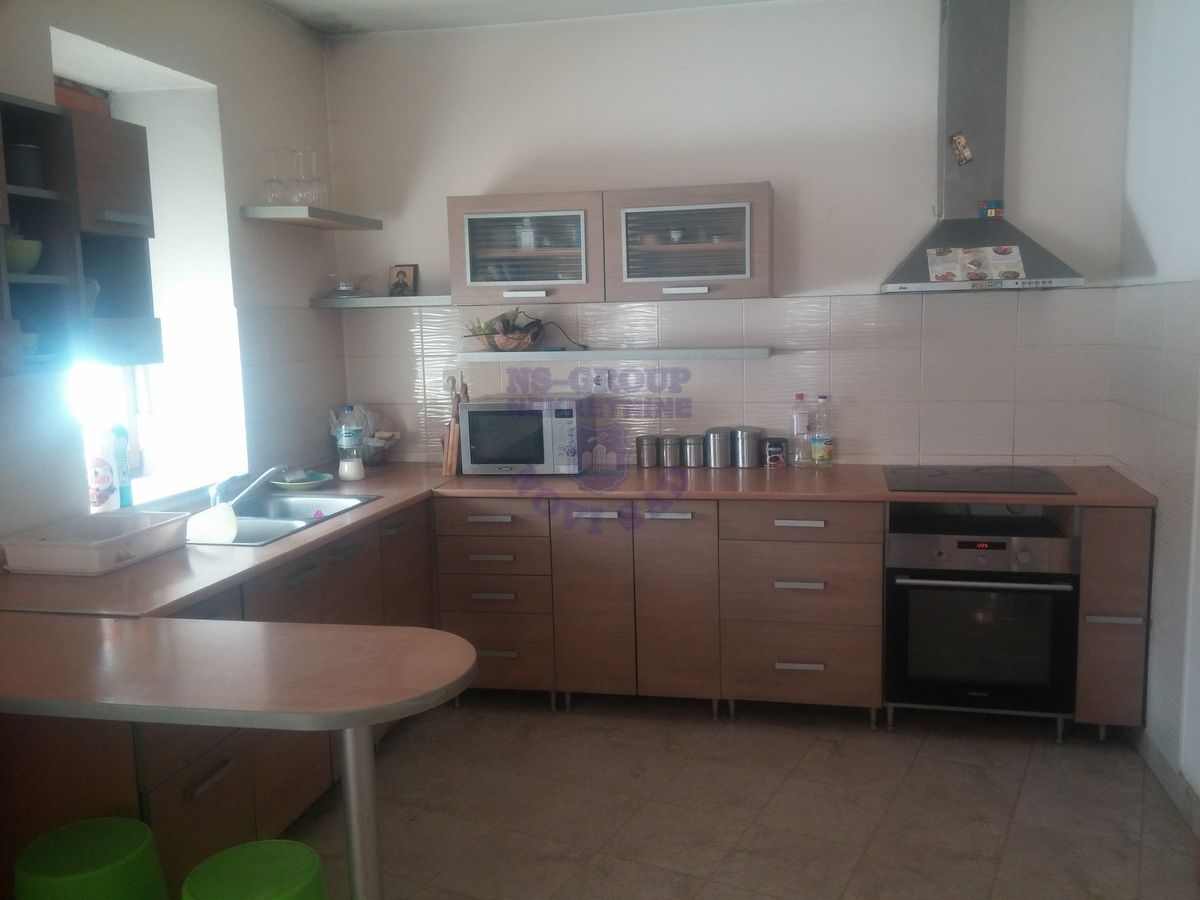 kuca na prodaju Petrovaradin 240m2 482446