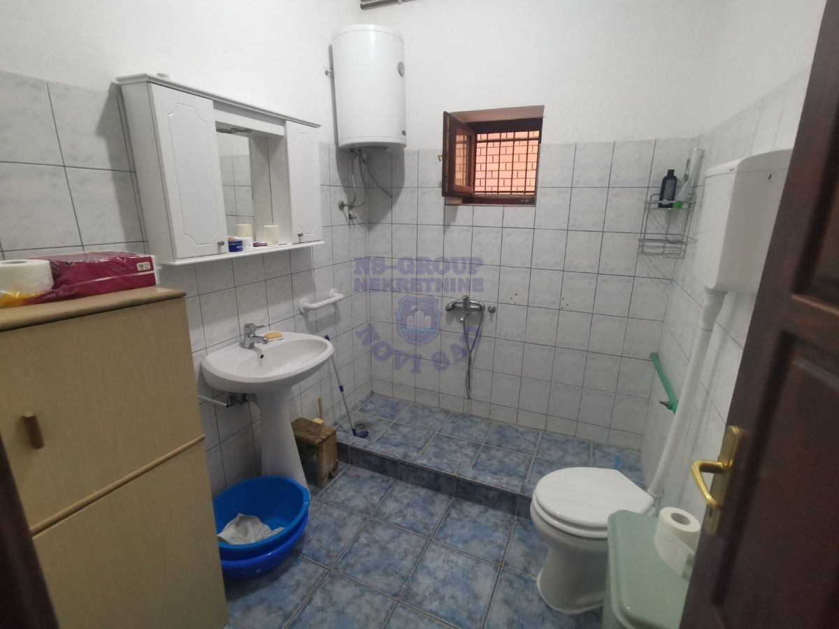 kuca na prodaju Novi Sad 182m2 483543