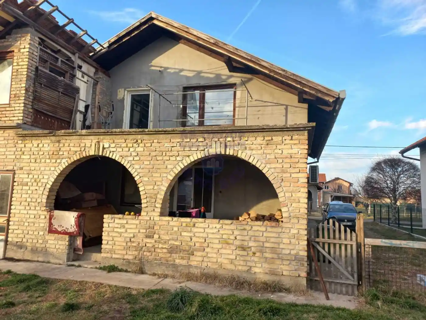 kuca na prodaju Veternik 180m2 481777