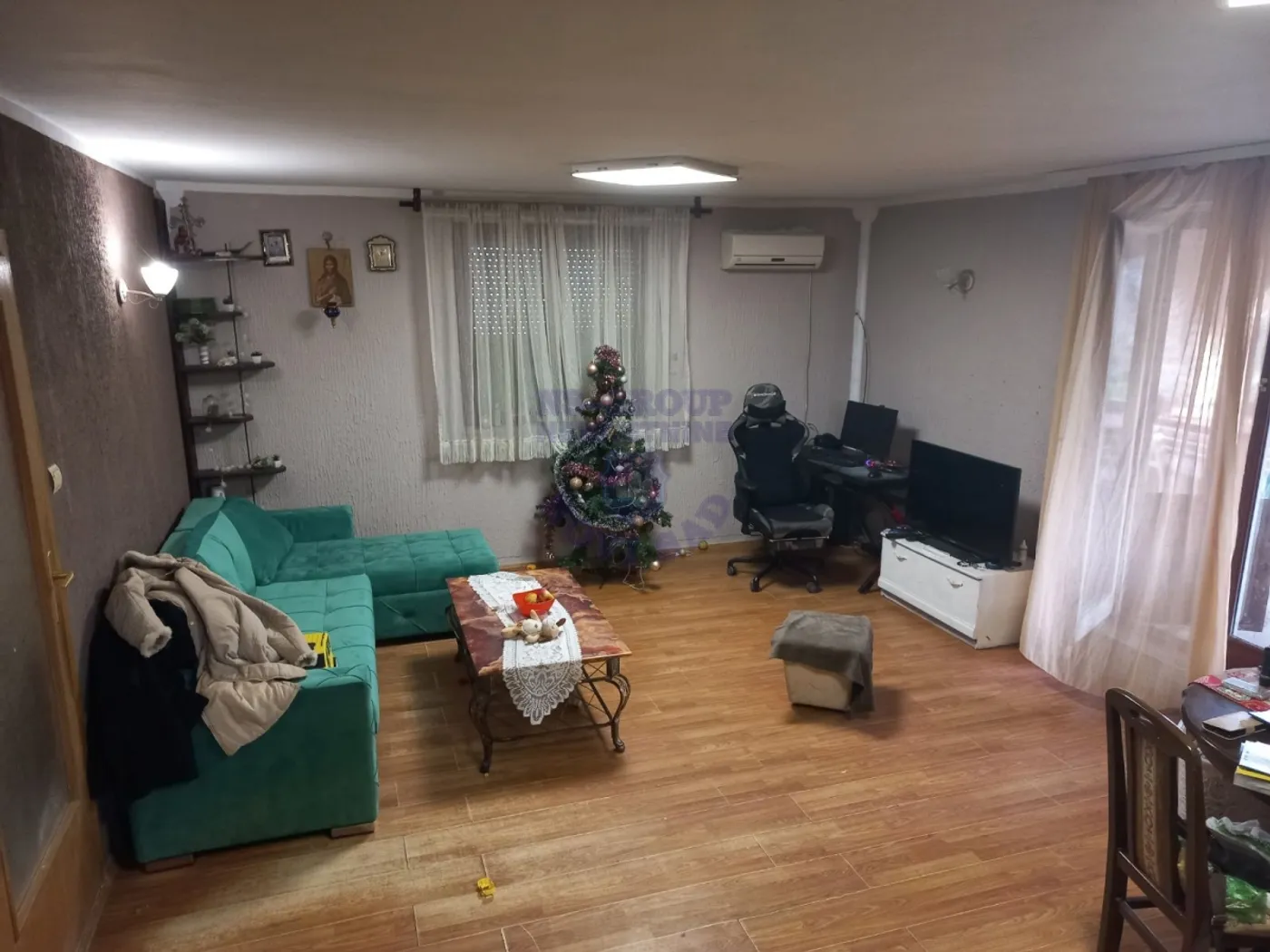 kuca na prodaju Veternik 180m2 481777