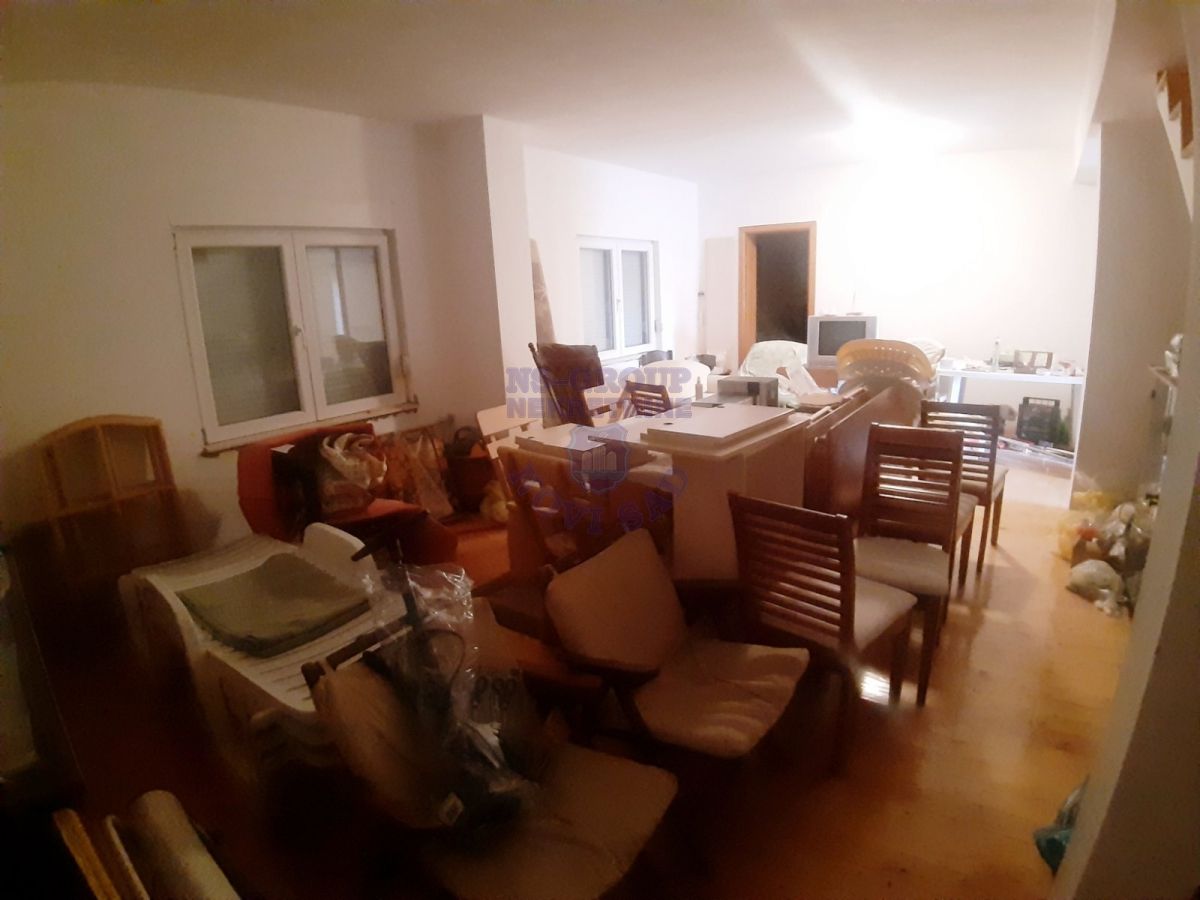 kuca na prodaju Čortanovci, 192m2 485385