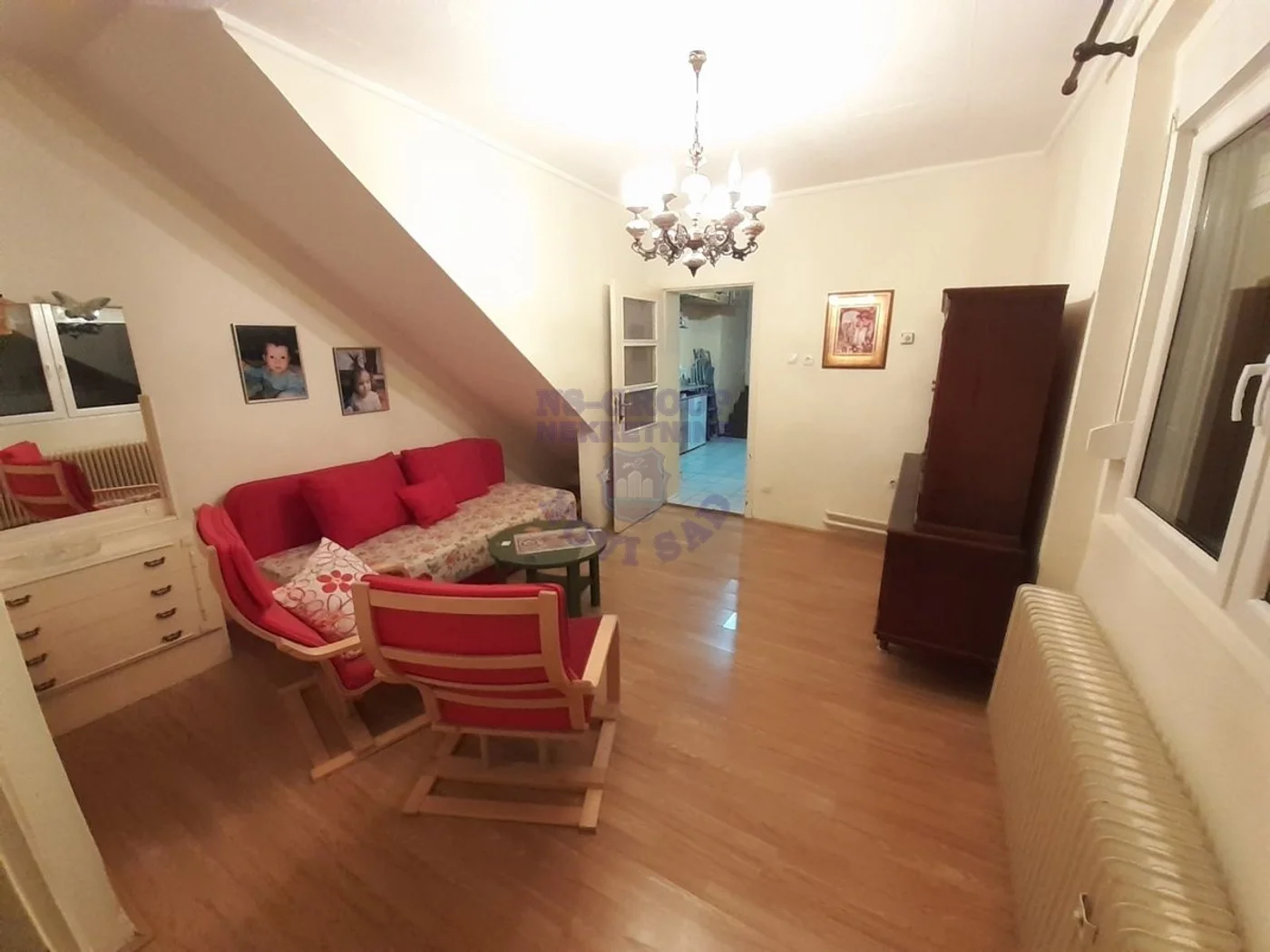 kuca na prodaju Novi Sad 200m2 486779