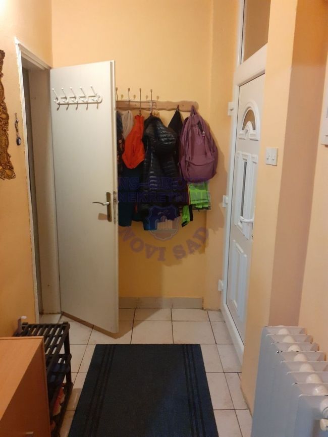 kuca na prodaju Novi Sad 200m2 486779