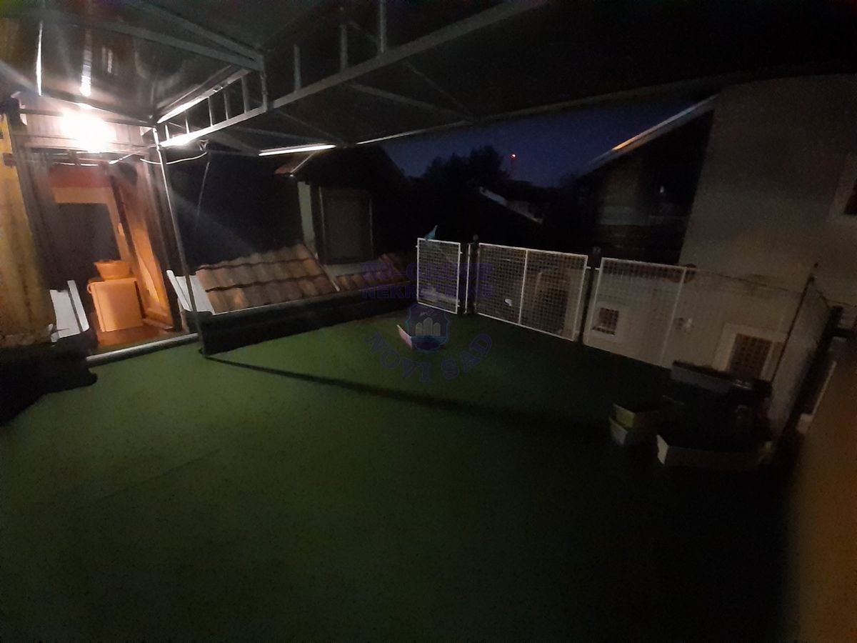kuca na prodaju Novi Sad 200m2 486779