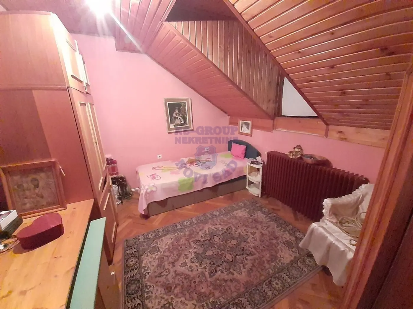 kuca na prodaju Novi Sad 200m2 486779