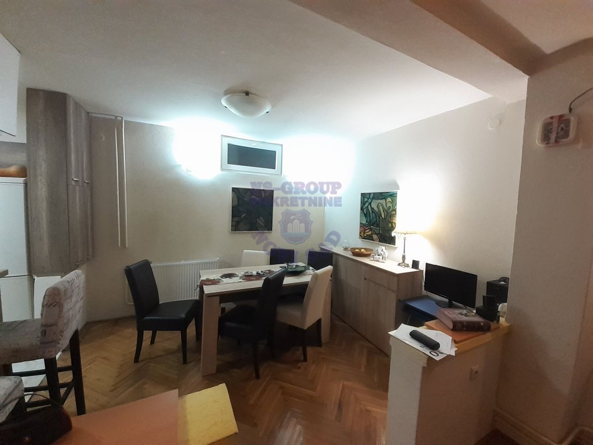 kuca na prodaju Novi Sad 200m2 486779