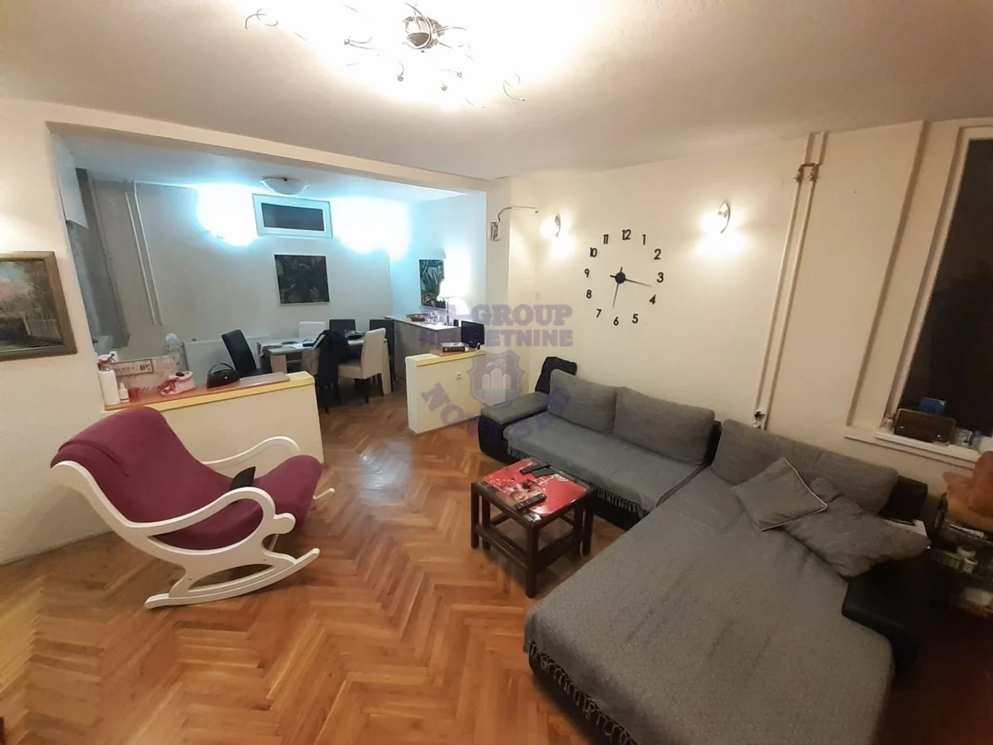 kuca na prodaju Novi Sad 200m2 486779