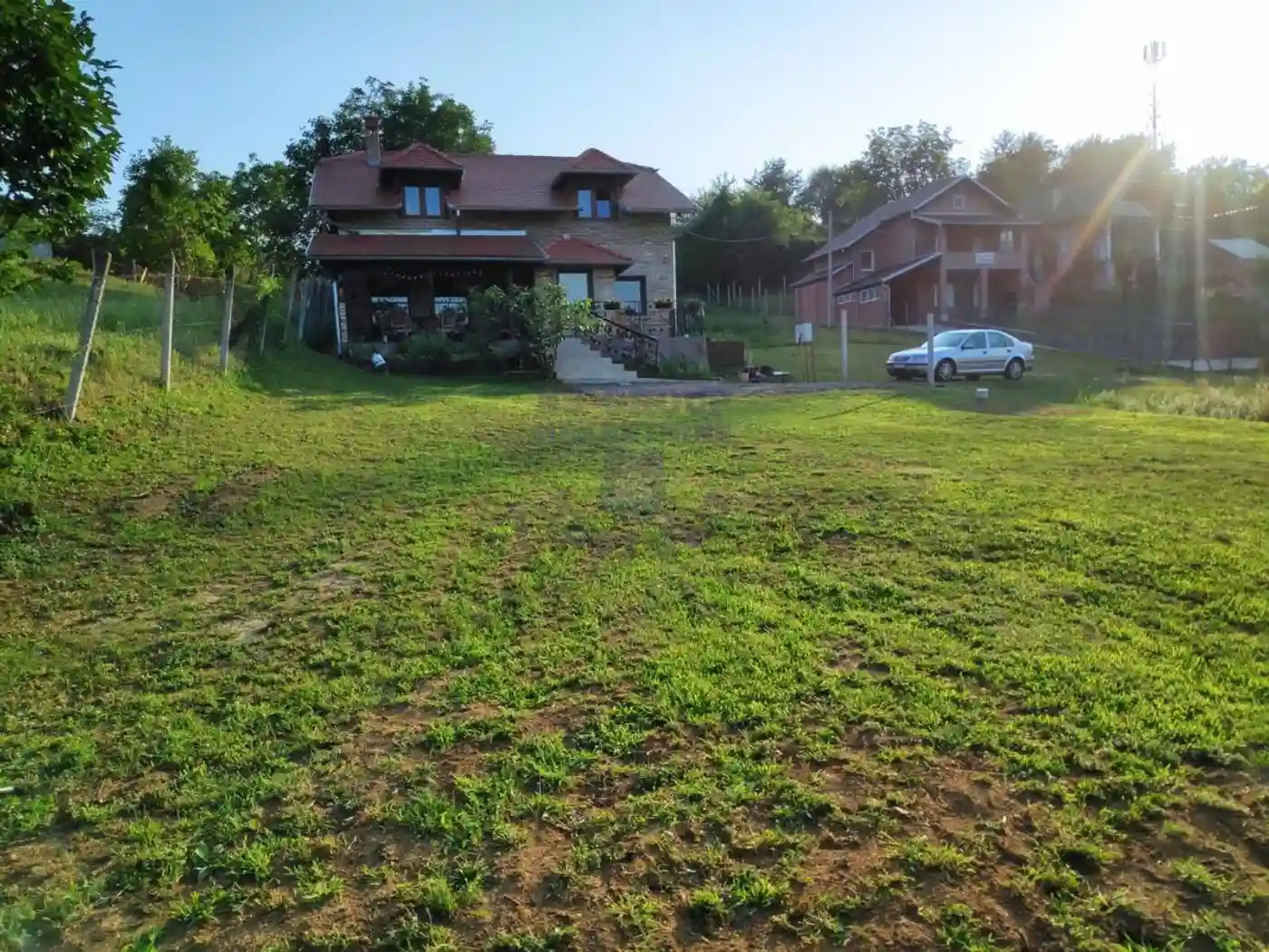 kuca na prodaju Sremska Kamenica, 257m2 478100