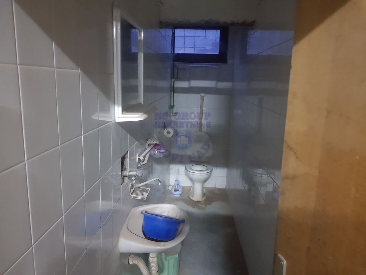 lokal na prodaju Petrovaradin 200m2 488807