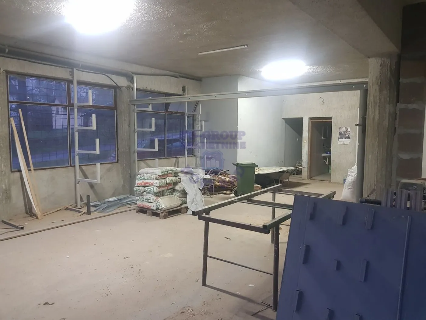 lokal na prodaju Petrovaradin 200m2 488807