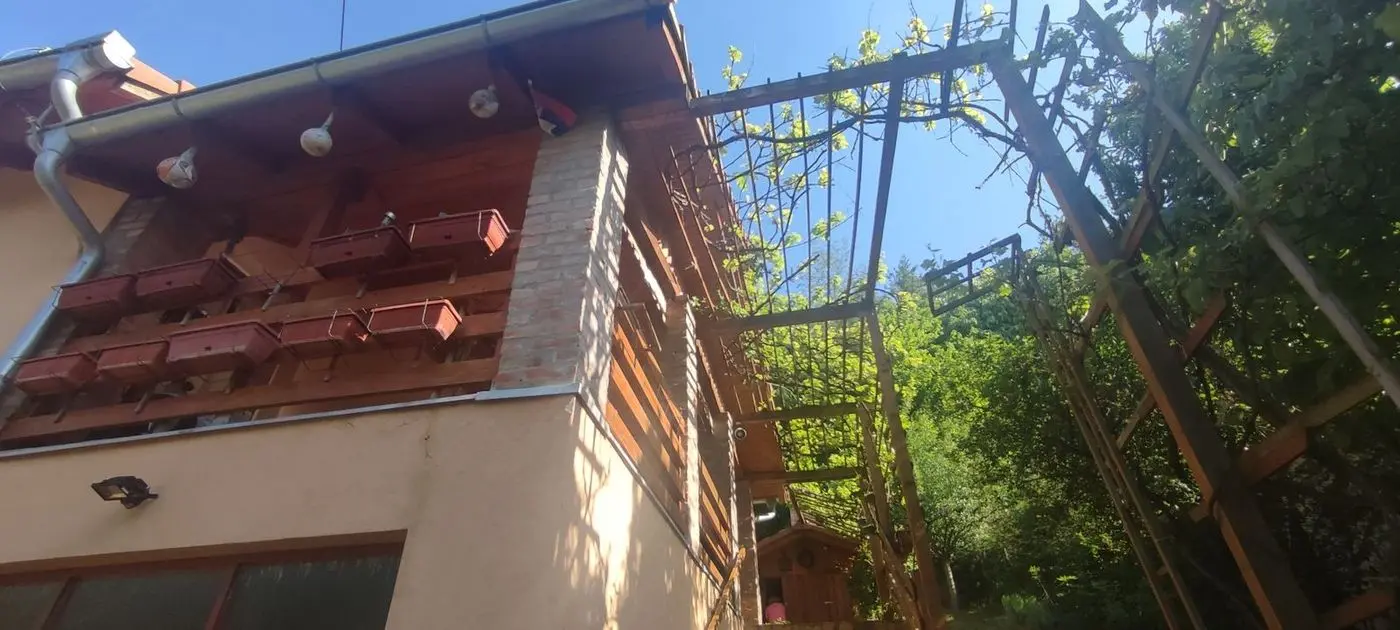 kuca na prodaju Ledinci 118m2 489140