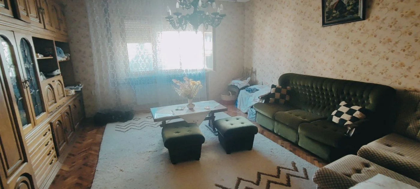 kuca na prodaju Sremska Kamenica 209m2 490874