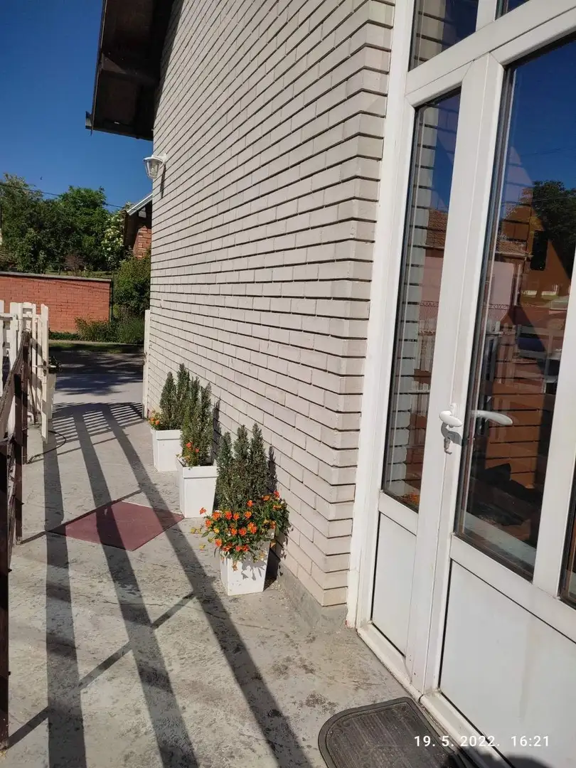 kuca na prodaju Krušedol, 129m2 491584