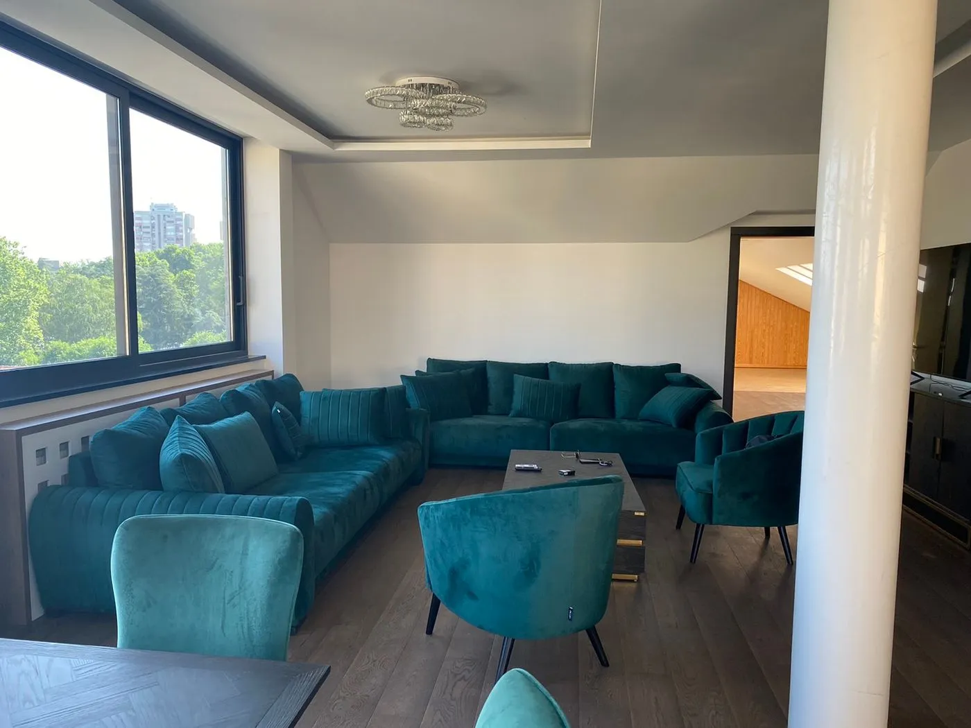 stan na prodaju Novi Sad 242m2 423422