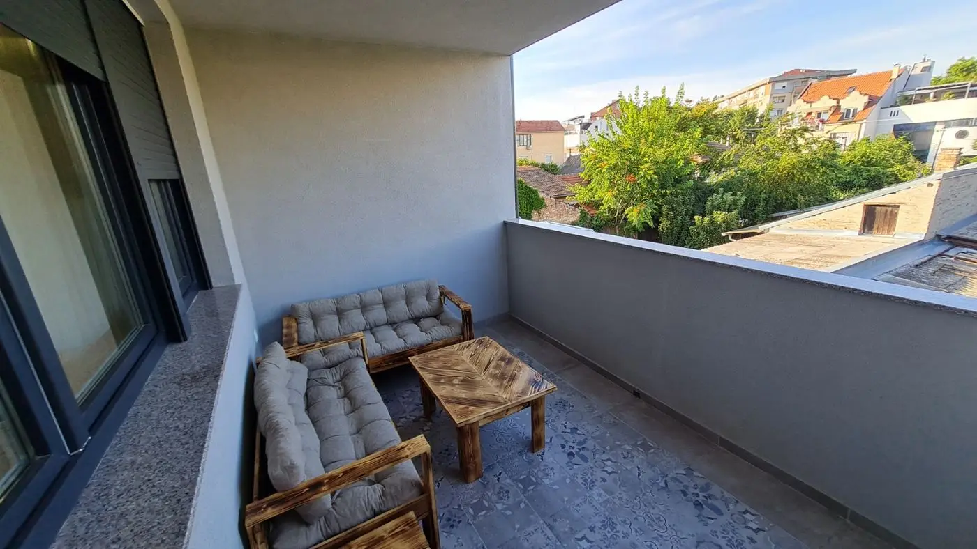 stan na prodaju Novi Sad 150m2 492247
