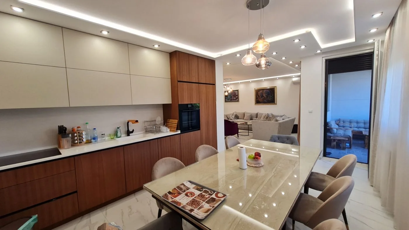 stan na prodaju Novi Sad 150m2 492247