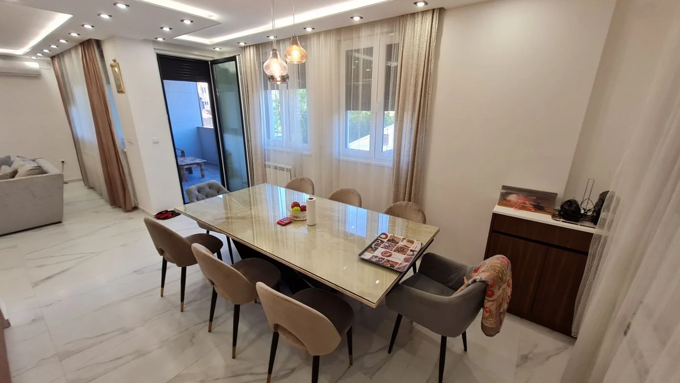 stan na prodaju Novi Sad 150m2 492247