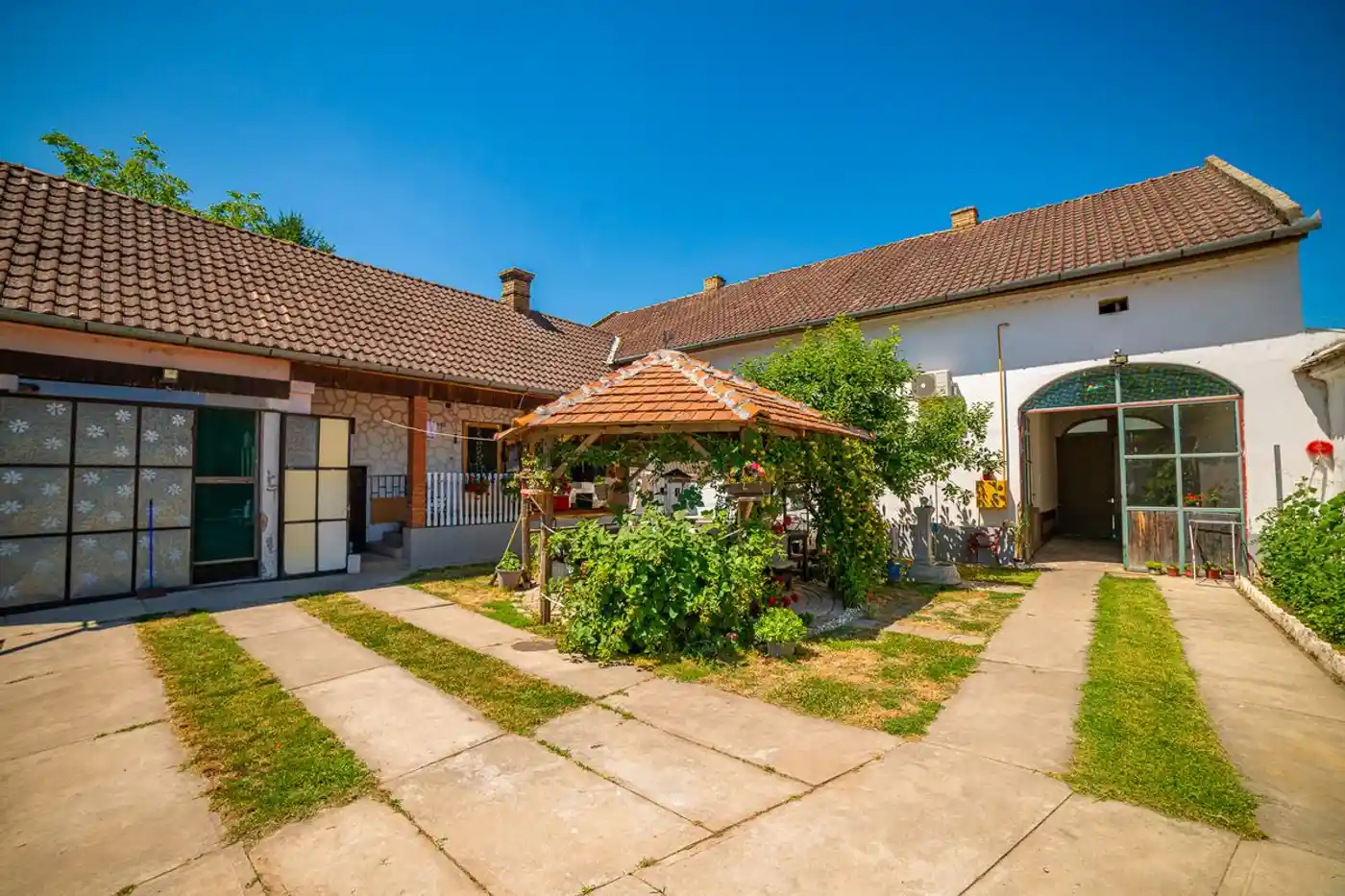 kuca na prodaju Srbobran 190m2 490929