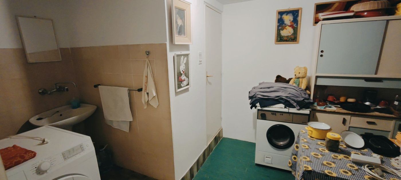 kuca na prodaju Ledinci 197m2 494072