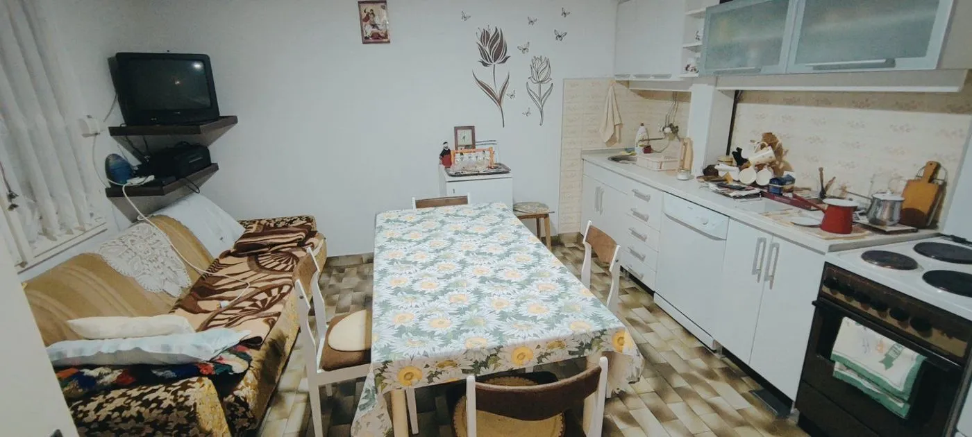 kuca na prodaju Ledinci 197m2 494072